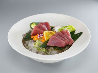 18 Sashimi Maguro (8 Uds.)