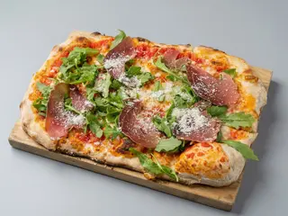 Pizza Tre Di Cuori (33 Cm.)