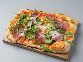 Pizza Tre Di Cuori (33 Cm.)