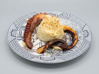 Ración De Pulpo A La Brasa