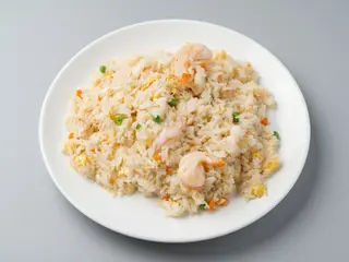 arroz frito con gambas