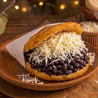 Arepa Domino