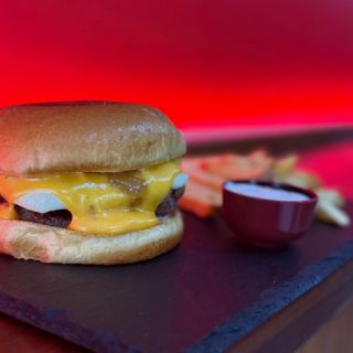 Menú Cheese Burger