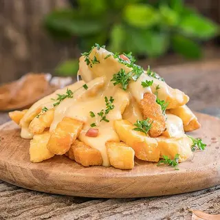 Papas fritas Mozzarella y Bacon