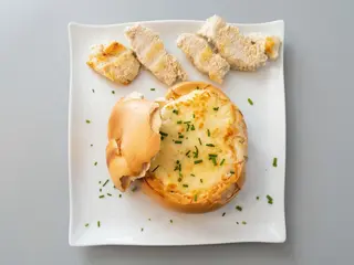 Fundiu de queso pan de 100gramos