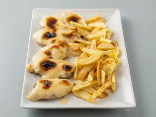 Salomillo al ajo tostado racion 