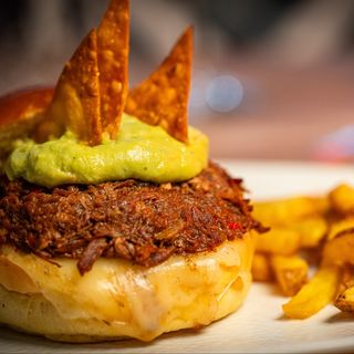 Hamburguesa Ropa Vieja