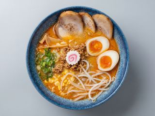 Miso Ramen Con Chashu (3 Uds.) Y Fideos (130 G.)