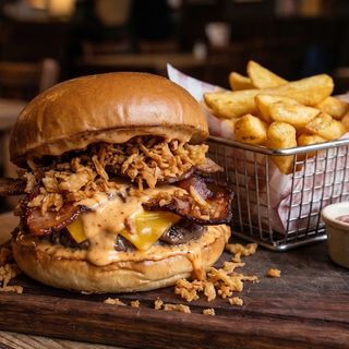Emmy Burger Con Patatas