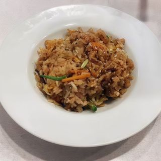 Arroz frito con verduras
