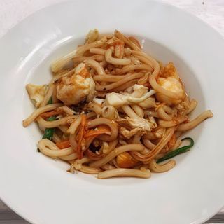 (Fideo de arroz ) Udon con pollo