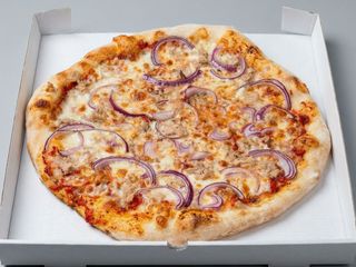 Pizza Tonno (30 Cm. A 33 Cm. Aprox.)