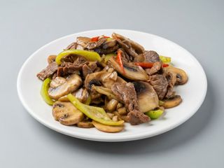 Ternera Con Setas Salteada