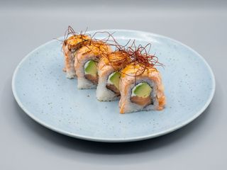 Uramaki Trufado ( 4 p.)