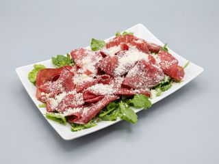 Ensalada de bresaola 