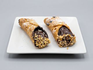 Cannolo siciliano al cioccolato 