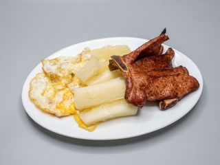 yuca con 2 golpes