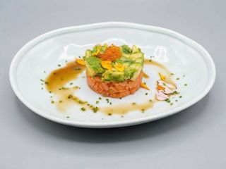 Tartar de salmón con aguacate
