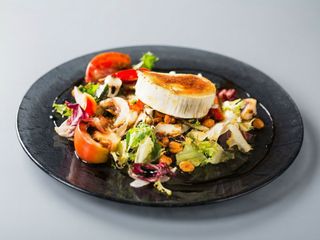 Ensalada con queso de cabra