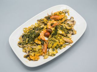 Revuelto De Grelos, Gambas Y Champiñones