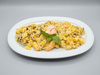 Revuelto De Gulas Y Gambas