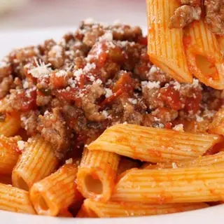 Macarrones Boloñesa