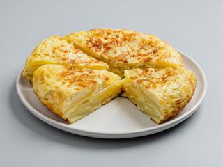TORTILLA DE PATATAS CAMPERA