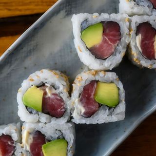 Akami Uramaki (8 Pzs.)