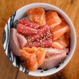 Chirashi Sushi