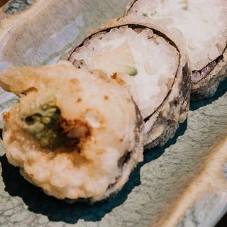 Cheese Tempura Futomaki (6Pzs)