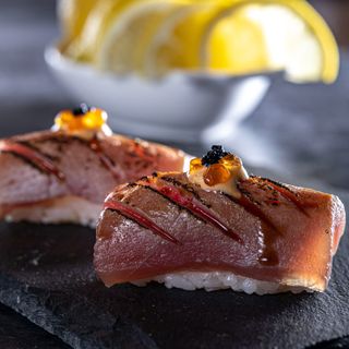 Nigiri Aburi Atún Mayo