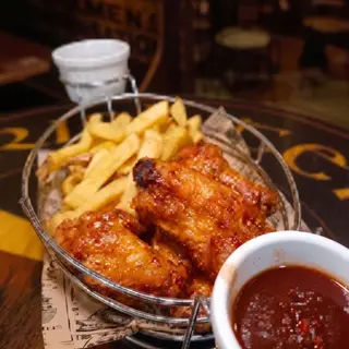 BBQ Smoke Wings