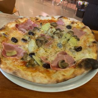 Pizza Capricciosa (32 Cm. Aprox.)