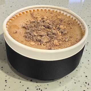 Tarta de queso y galleta Kit Kat (480 gramos Aprox.)