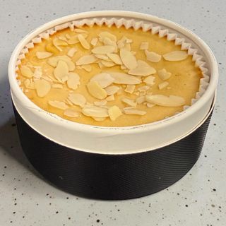 Tarta de queso y Turrón de Jijona Original (480 gramos Aprox.)