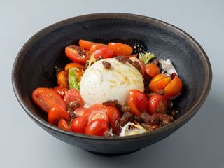 Ensalada De Burrata