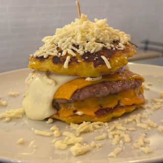 Cachapa burger