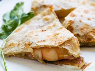 QUESADILLAS Prawns