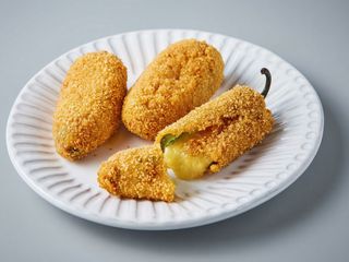 JALAPEÑOS RELLENOS CON QUESO