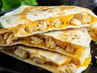 QUESADILLAS Breast of Chicken