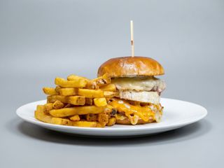 Hamburguesa La 4 Quesos