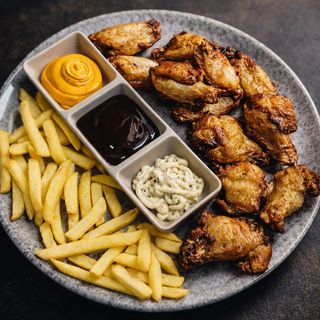 Alitas De Pollo Fritas (Ración)
