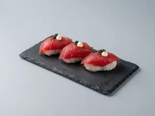 91. Nigiri De Atún (2 Uds.)