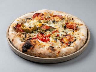 Pizza americana (33 cm.)