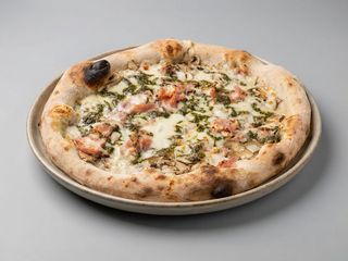 Pizza pesto reina (33 cm.)
