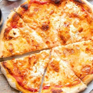 Pizza Clásica 4 Formaggi (33 Cm.)