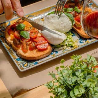 Bruschetta con Bufala
