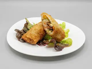Rollo De Pato Frito (2 Uds.)