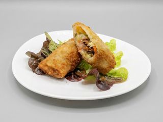 Rollo De Pato Frito (2 Uds.)