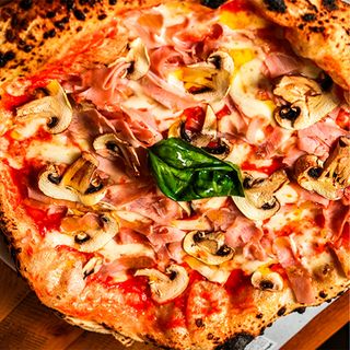 Pizza Prosciutto e funghi